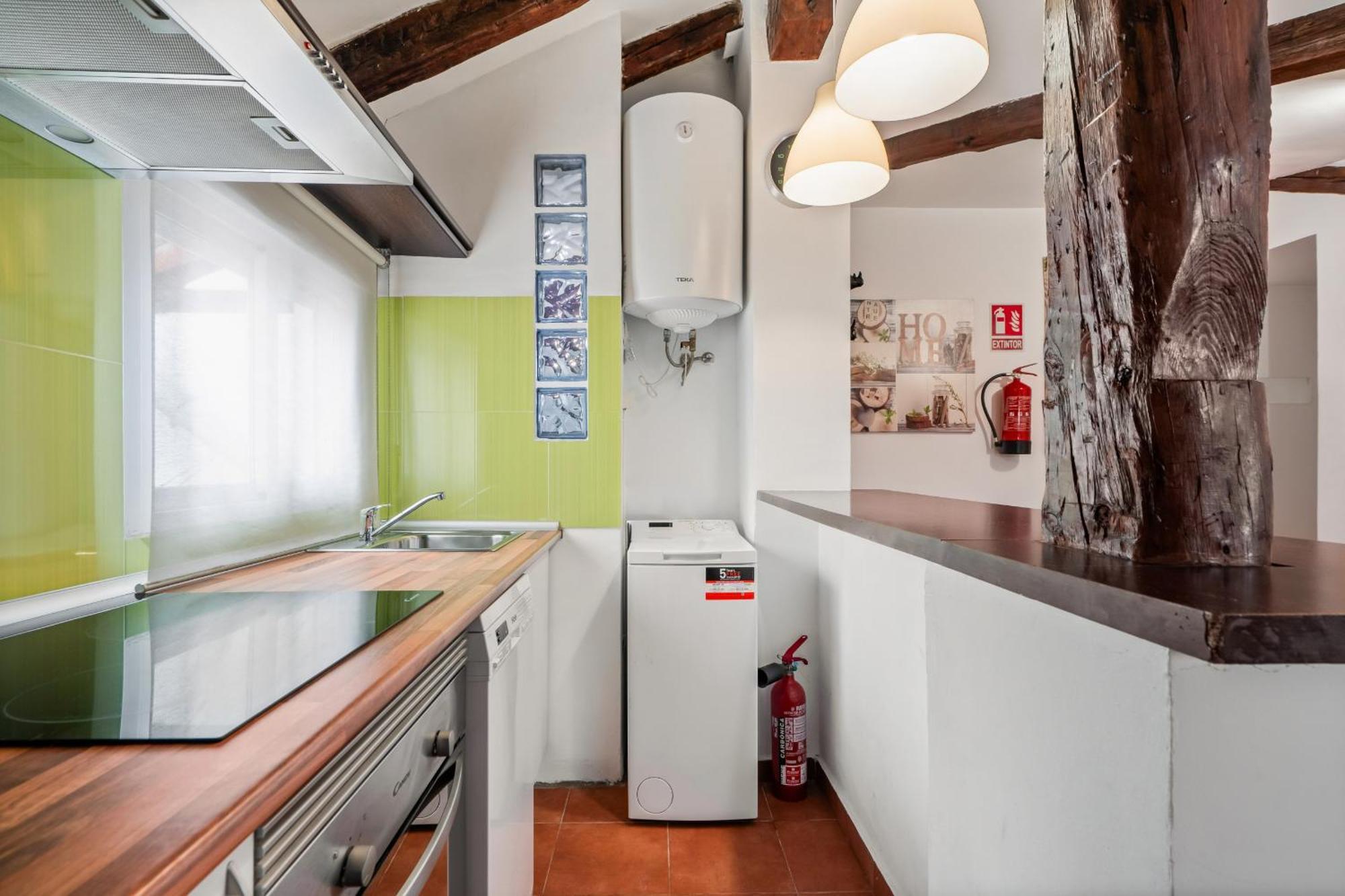 Apartamento En La Gran Via Alquiler Temporal Madrid Dış mekan fotoğraf